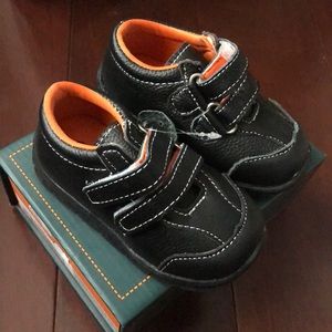 Chulis Kids Shoe - black - size 4